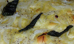 Pizza cipolla e salvia