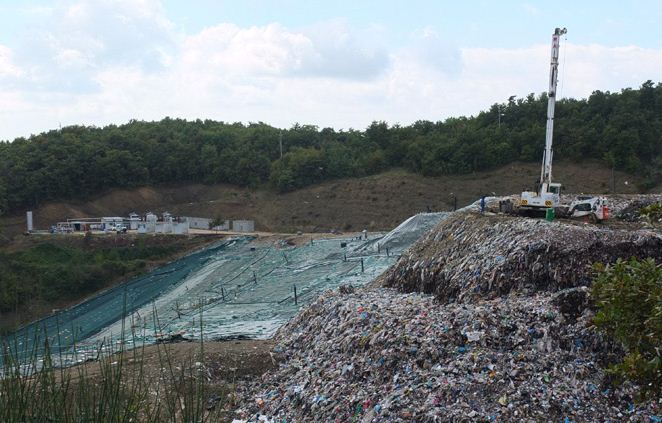 discarica borgo giglione photo Vicenda Gesenu: dopo il sequestro di Borgogiglione intervengono i Sindaci del Trasimeno e il Sindaco di Corciano