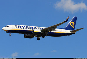 EI-EFM-Ryanair-Boeing-737-800_PlanespottersNet_309089