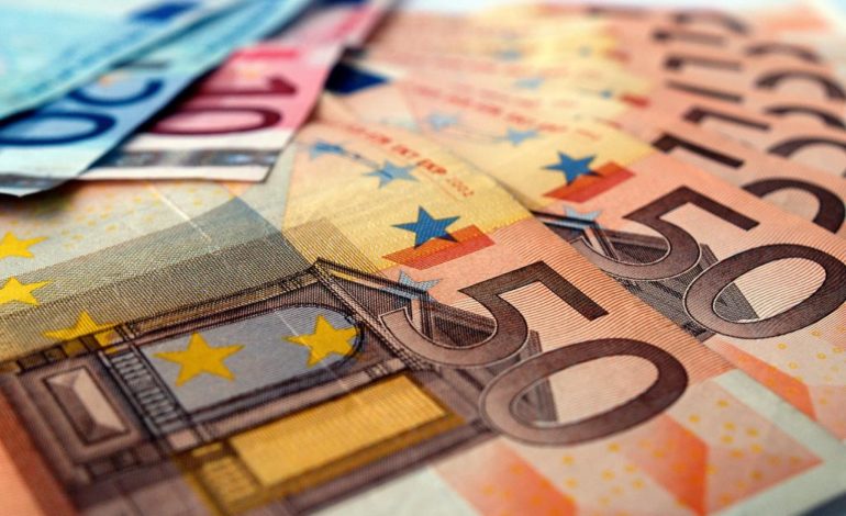 Contributi economici per le attività ricreative e culturali: ecco il bando photo Contributi economici per le attività ricreative e culturali: ecco il bando
