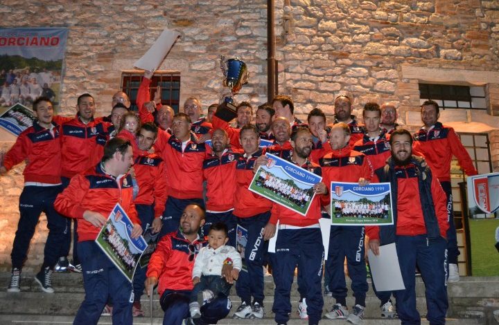 Il Corciano 99 conquista la Coppa Umbria, in piazza esplode la festa