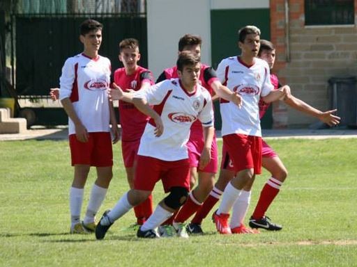 La Scuola Calcio Montemalbe prosegue la sua missione: aiutare i ragazzi 