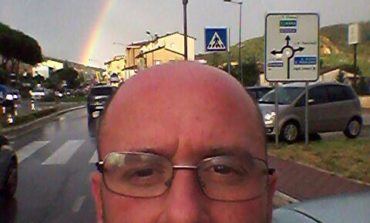 "Caricati!" Ecco i primi scatti della selfie-mania di Ellera