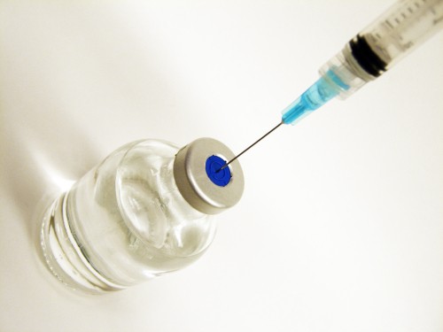 Vaccino antinfluenzale: la Regione paga più di 43 euro a dose e avvia una nuova sperimentazione 
