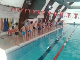 Progetto Nuoto: l’Istituto Bonfigli porta in piscina i suoi alunni