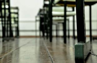 scuola banchi Edilizia scolastica, la mannaia dei tagli blocca i progetti della Provincia di Perugia