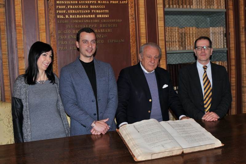 L’Ateneo di Perugia riconsegna il Registro contabile alla Città di Corciano 1