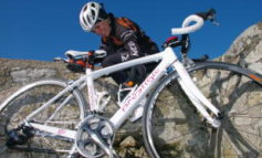 La ciclista paralimpica Jenny Narcisi racconta la sua lotta e presenta “In Bici per la Vita”