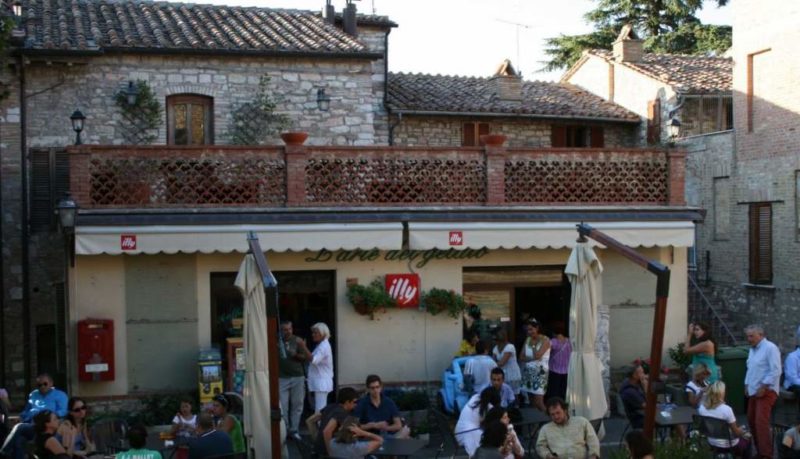 Burraco, la terza edizione del torneo "Città di Corciano" 