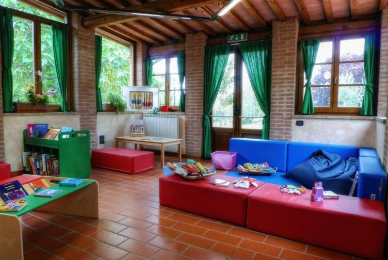 Wifi free alla Biblioteca Comunale ‘G. Rodari’. Per 8 ore al giorno si naviga gratis 