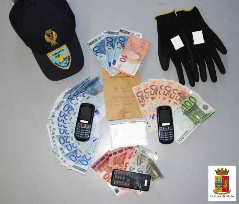 Cocaina nel freno a mano, 34enne senza precedenti arrestato nei pressi del Quasar 1
