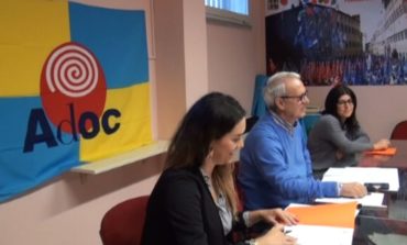 Mobbing e stalking: crescono i casi segnalati. Per i denunciati l'Adoc propone il braccialetto elettronico
