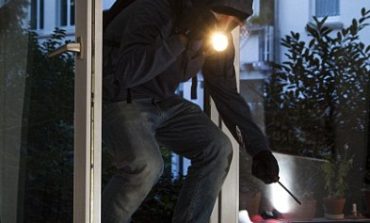 Due notti di furti a Corciano: i ladri tentano ripetutamente di entrare nelle abitazioni
