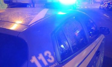 Entrano in casa per rubare, ladri messi in fuga dal figlio dei proprietari