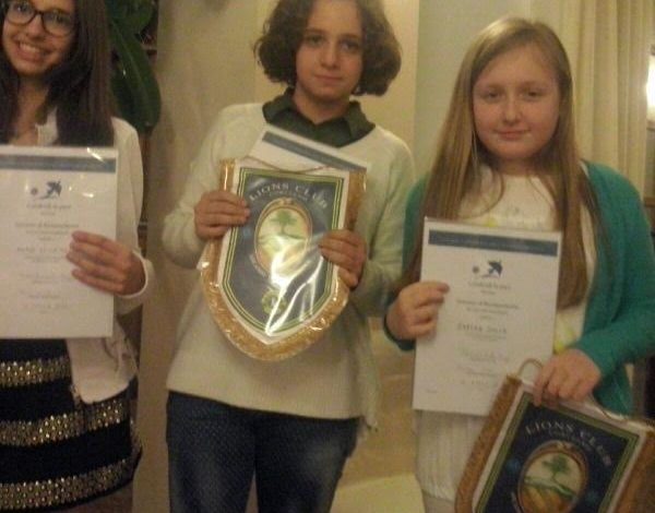 Al concorso “Un poster per la Pace” premiate tre studentesse della scuola Bonfigli