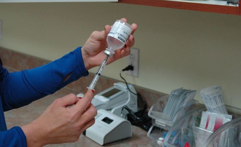 Vaccino Covid: da oggi via alle candidature degli operatori sanitari