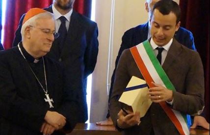bassetti e betti Bassetti presidente CEI, gli auguri del sindaco Betti: