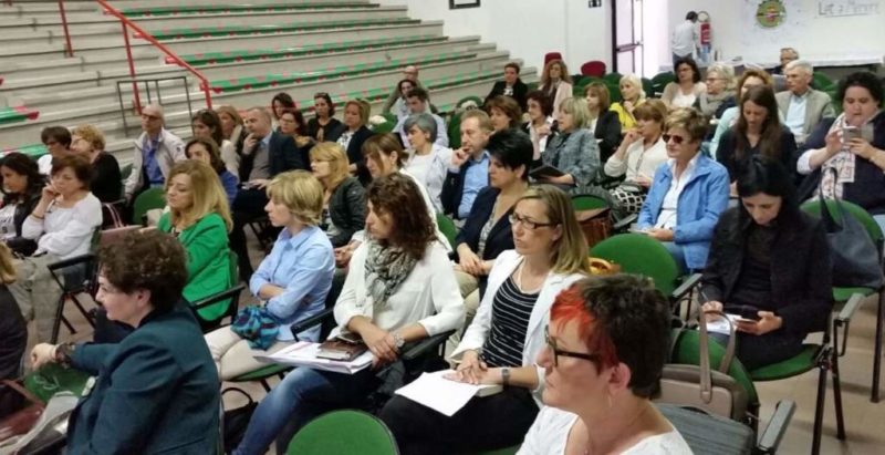 Scuole in ginocchio e presidi in rivolta: 