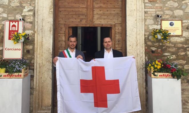 Nella Settimana mondiale della Croce Rossa la comunità si “veste di Umanità” 