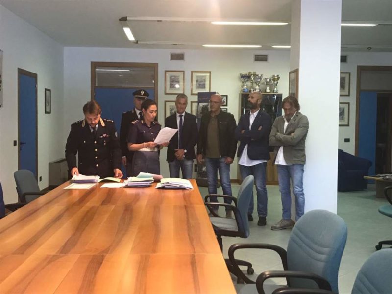 Prostituzione cinese sventata a Corciano, encomi a sette poliziotti di Assisi 