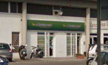 Rapina in una sala scommesse di Ellera, bottino da 8500 euro