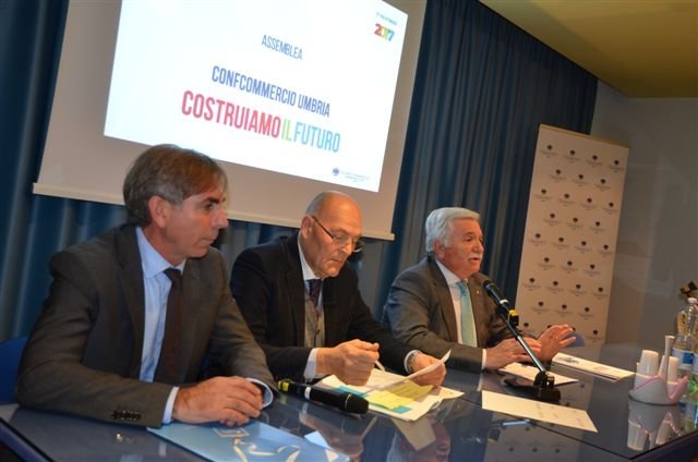 Giorgio Mencaroni eletto alla presidenza di Confcommercio Umbria