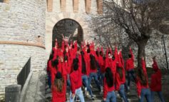 Corciano si trasforma in set per la Tim: in scena il balletto per un nuovo spot pubblicitario