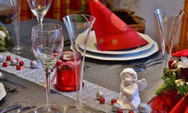 Natale, Codacons: gli italiani spenderanno 3 miliardi di euro per imbandire la tavola