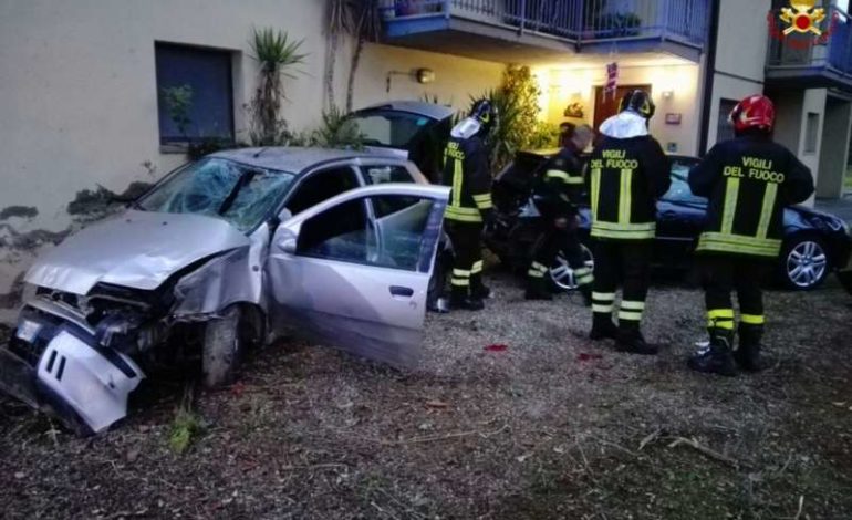 35enne di Corciano va a sbattere contro una casa: ferito con trauma cranico photo 35enne di Corciano va a sbattere contro una casa: ferito con trauma cranico