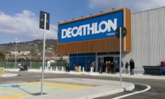 Apre Decathlon fra Corciano e Perugia: i primi ad entrare gli studenti del Bonfigli