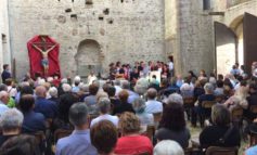 Festa Grossa: centinaia di fedeli alla celebrazione nel Castello di Pieve del Vescovo