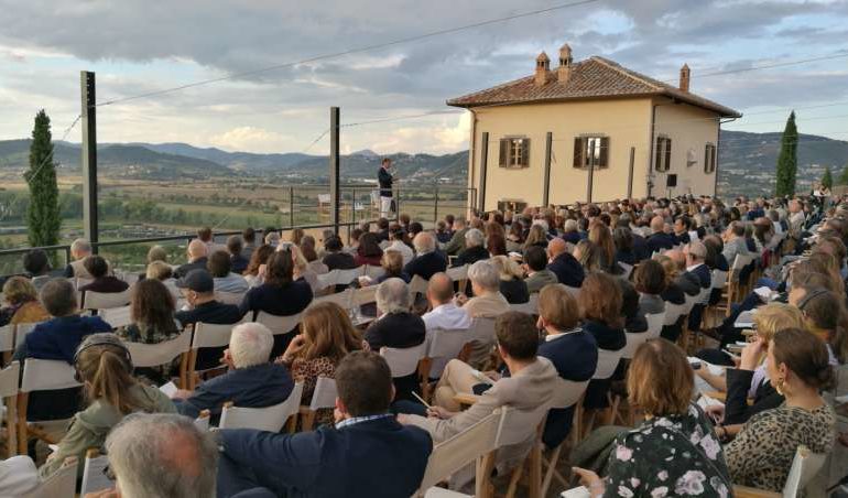 Cucinelli presenta il suo borgo dello spirito, Solomeo