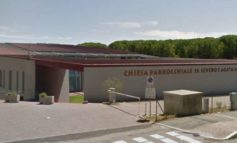 Furto in chiesa a San Mariano, ladri pizzicati dalle telecamere. Don Roberto: "Anche noi ci siamo attrezzati"