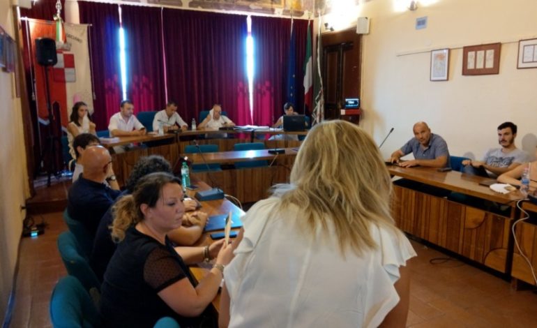 Consiglio comunale: l’opposizione chiede le dimissioni del sindaco Betti