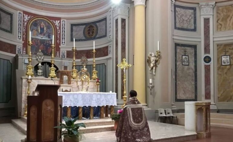 Danneggiamenti alla navata, chiesa di San Mariano chiusa al culto per verifiche