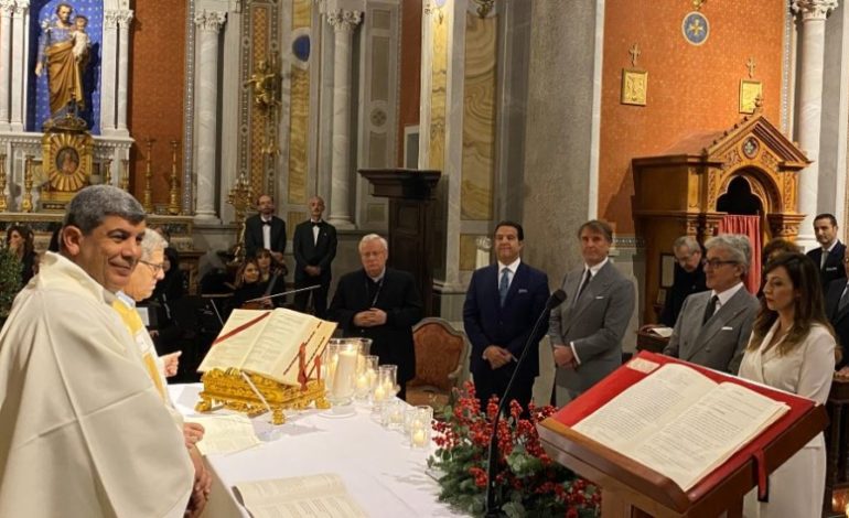 Il rettore Maurizio Oliviero si sposa a Solomeo con un testimone d’eccezione