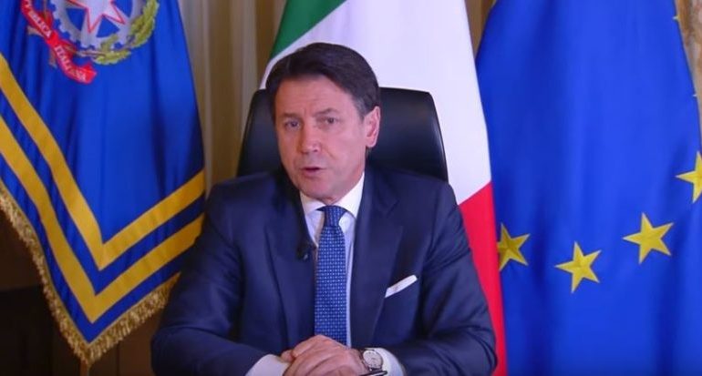 Coronavirus, altra stretta del Governo. Conte: “Non scontate nuove misure”