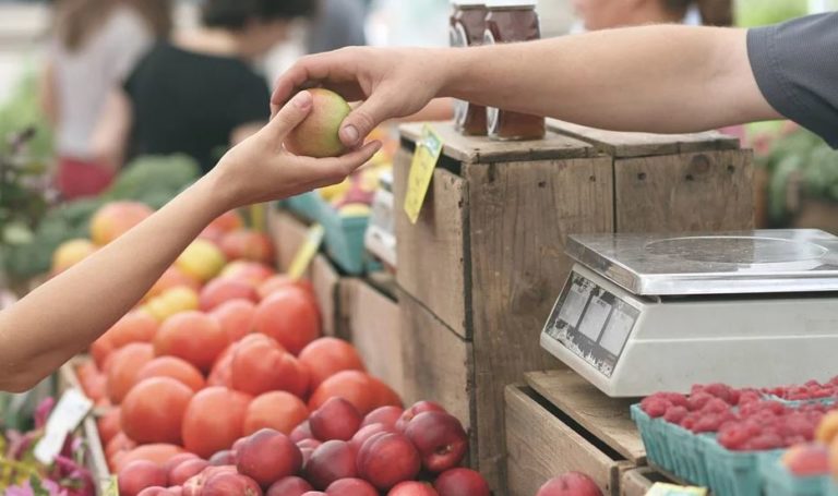 Ambulanti, l’appello ai Comuni: “Non chiudete i mercati se non ci sono rischi specifici”