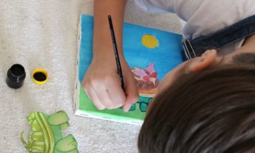 Prima infanzia, il supporto ai nuclei familiari diventa domiciliare