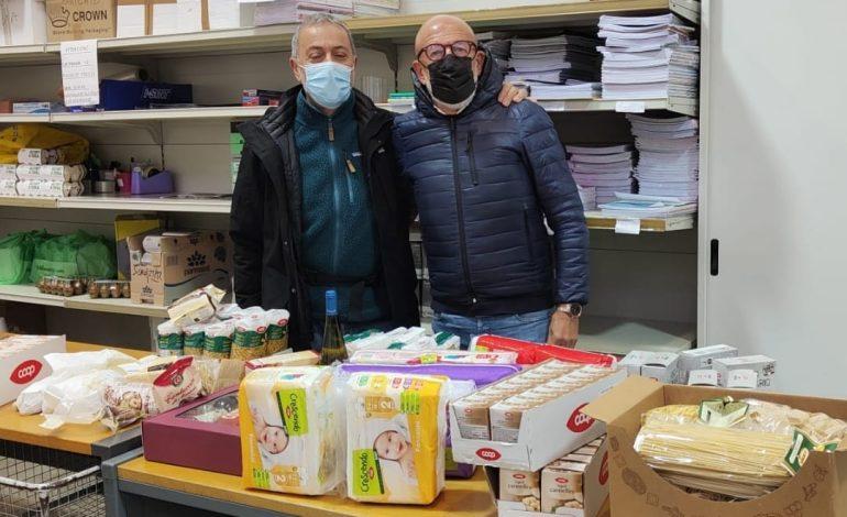Sport e solidarietà: la squadra Testi Cicli dona tutte le vittorie del 2021 all’Emporio Caritas