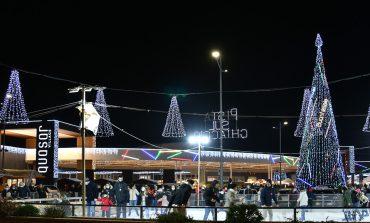 Tempo di saldi, al Quasar Village premi per i clienti e pista di pattinaggio