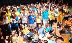 Gli studenti dell’Istituto Bonfigli cantano l’inno ucraino a tre mesi dall'inizio del conflitto