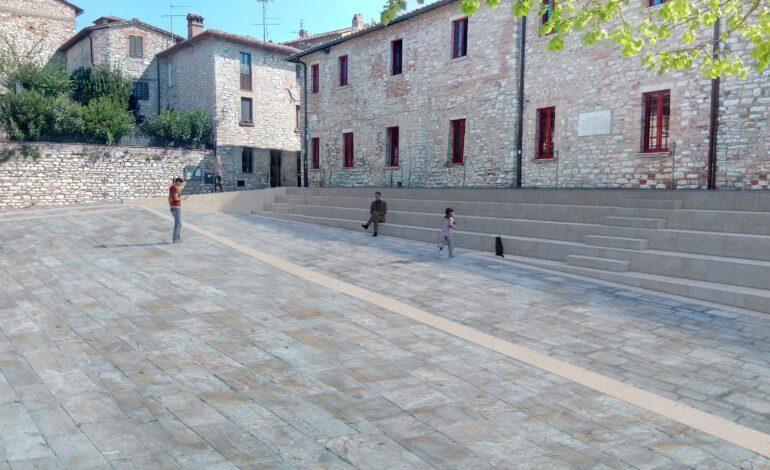 Nuova Piazza dei Caduti, Betti: “Ancora più attraente ed accogliente, utilizzando pietra della nostra terra umbra”