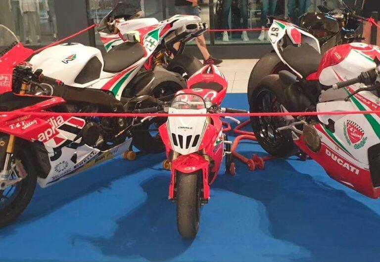Due ruote: esposte al Quasar Village moto d’epoca, da cross, enduro e da gara