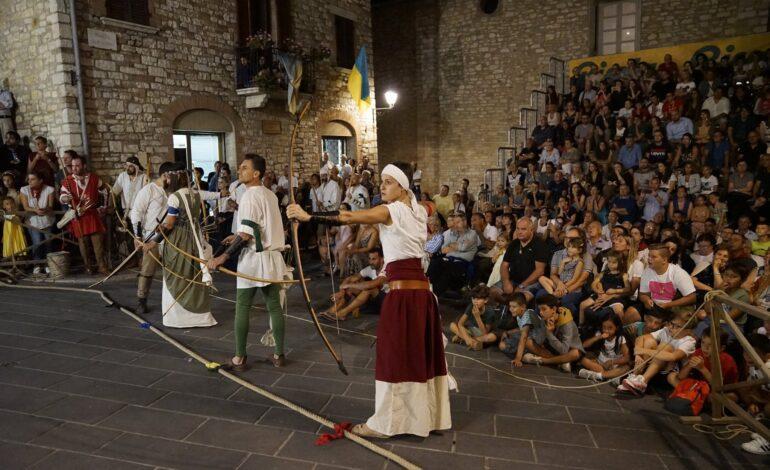 Corciano Festival verso la gran chiusura tra rievocazioni storiche, mostre d’arte e disfida degli arcieri