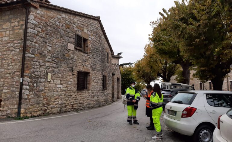 Prevenzione sismica: esercitazione di Protezione Civile per raccogliere dati sugli edifici del centro storico