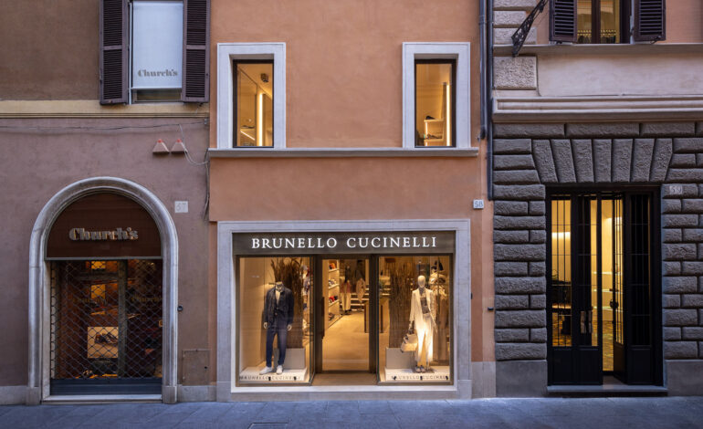 Moda: Brunello Cucinelli apre una nuova boutique in via Condotti a Roma