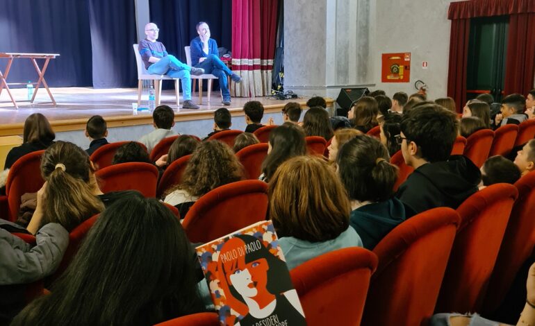 Adolescenti e desideri, a Corciano lo scrittore Di Paolo ha incontrato gli studenti delle scuole